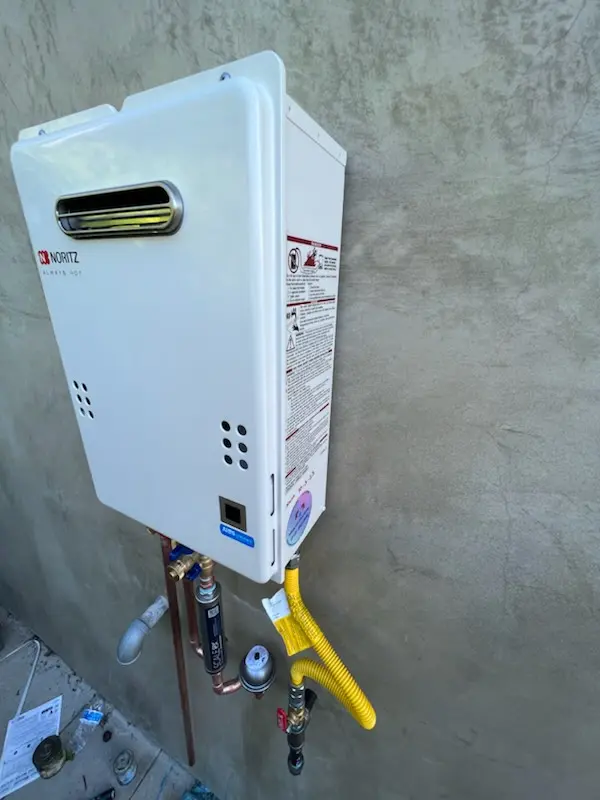 Tankless water heater installation for Grays Chapel homes